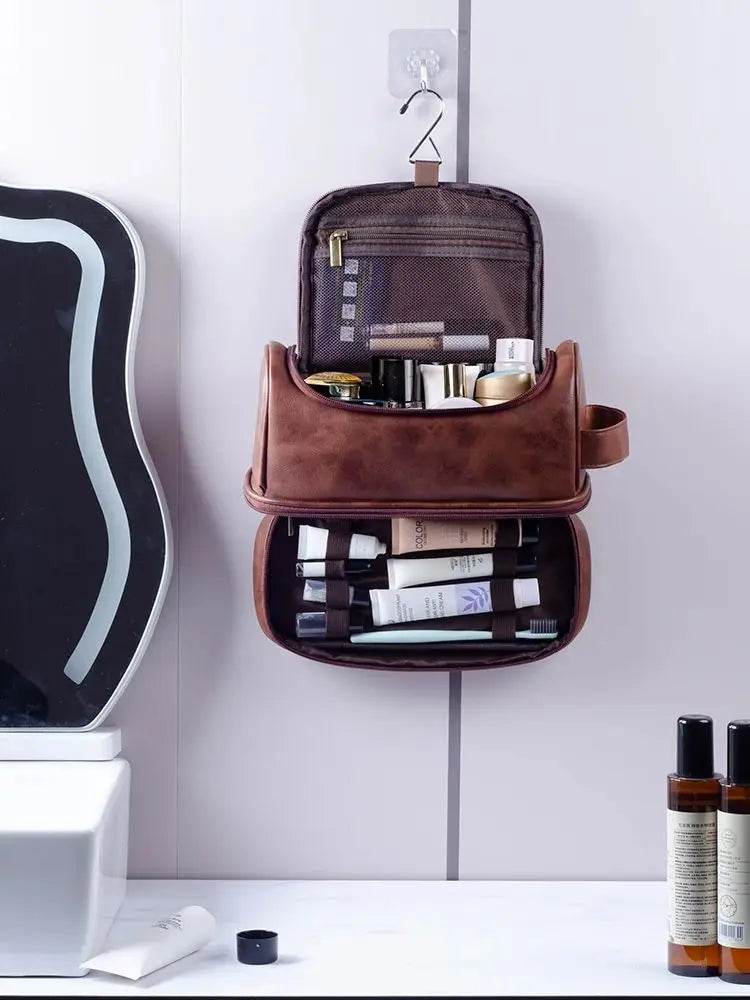 VASQ Leather Toiletry Bag